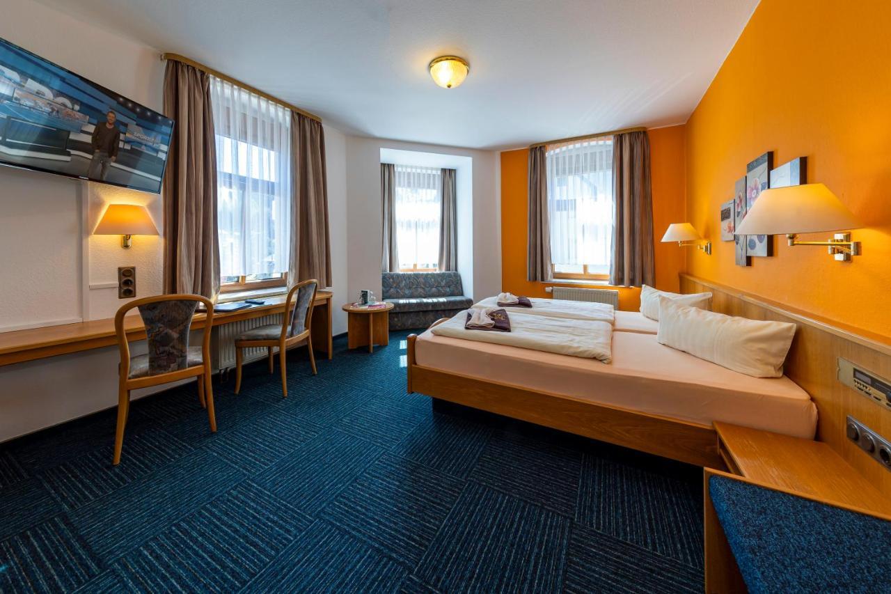 Hotel Zur Post Schönheide Extérieur photo