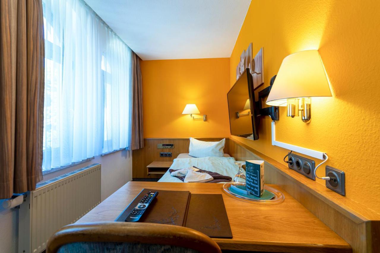 Hotel Zur Post Schönheide Extérieur photo